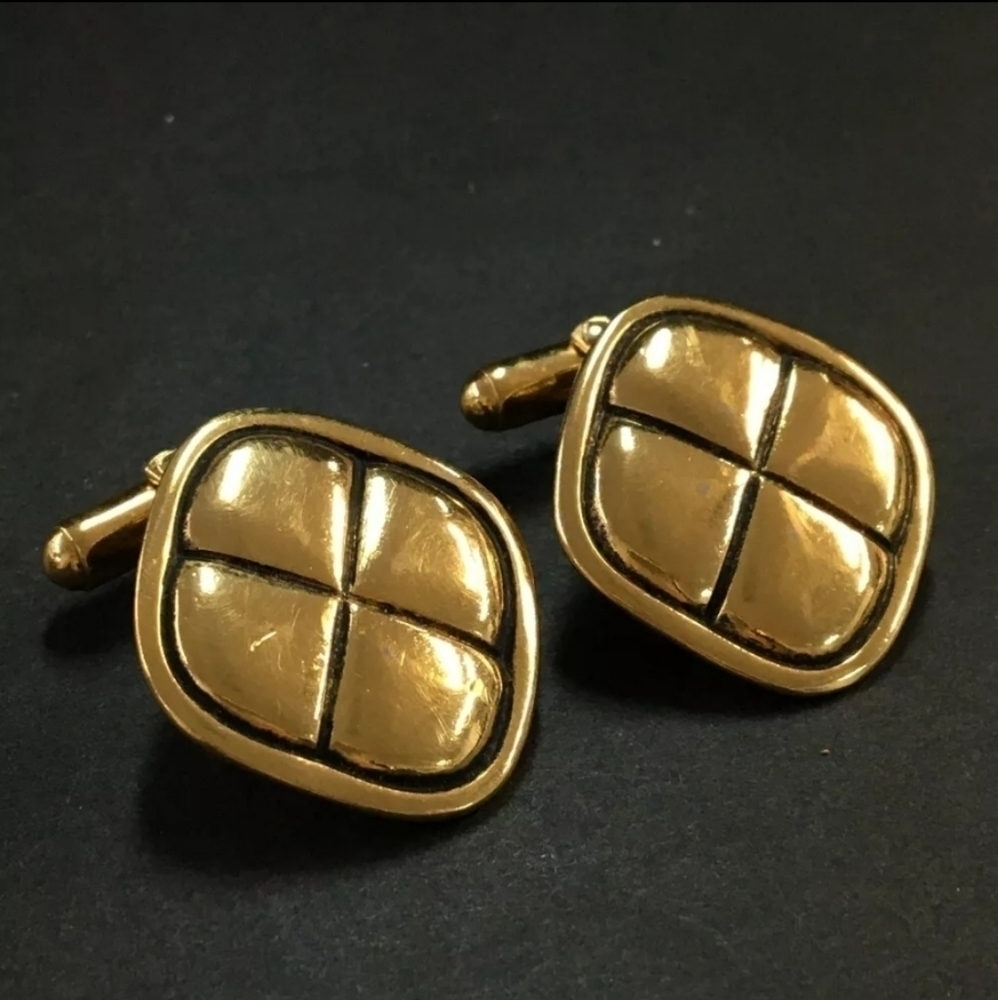 Chanel Gold Tone Cuff Links